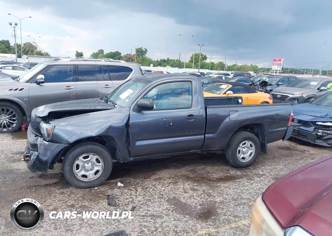 2010 Toyota Tacoma VIN:5TENX4CN0AZ748233 - 14