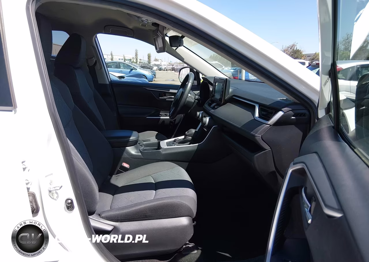 2020 Toyota Rav4 Hybrid Xle VIN:2T3RWRFV8LW069354 - 5