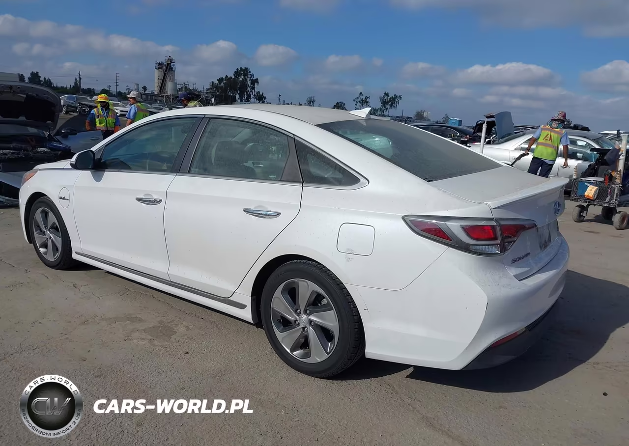 2017 Hyundai Sonata Plug-In Hybrid VIN:KMHE14L2XHA044774 - 3