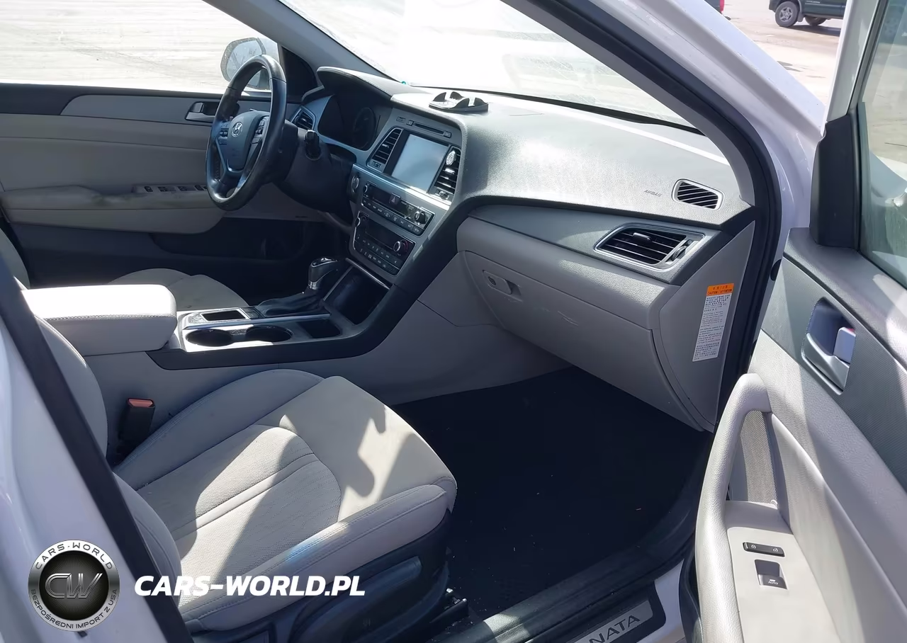 2017 Hyundai Sonata Plug-In Hybrid VIN:KMHE14L2XHA044774 - 5