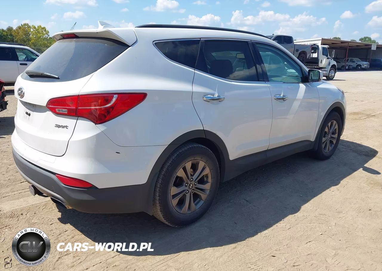 2015 Hyundai Santa Fe Sport 2.4L VIN:5XYZU3LB8FG238966 - 4