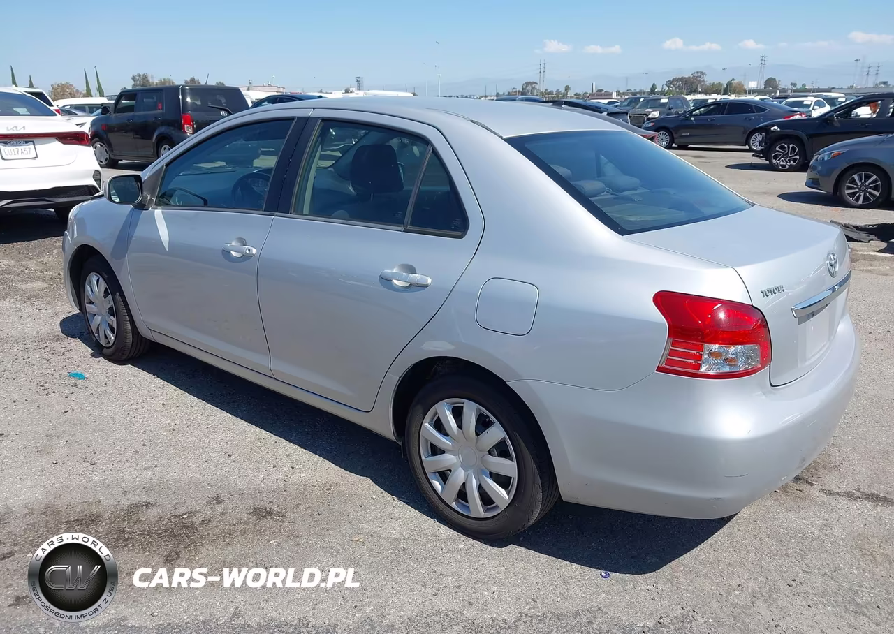 2008 Toyota Yaris VIN:JTDBT923X81213037 - 3