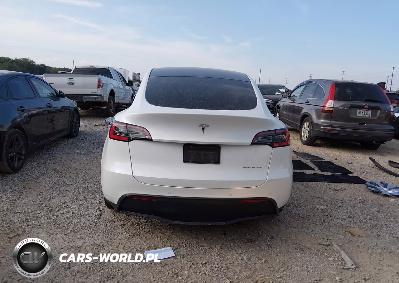 2021 Tesla Model Y Long Range Dual Motor All-Wheel Drive VIN:5YJYGDEE7MF074467 - 16