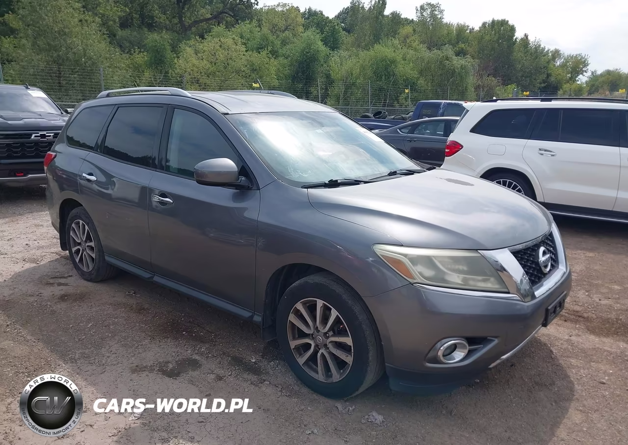 2015 Nissan Pathfinder S
