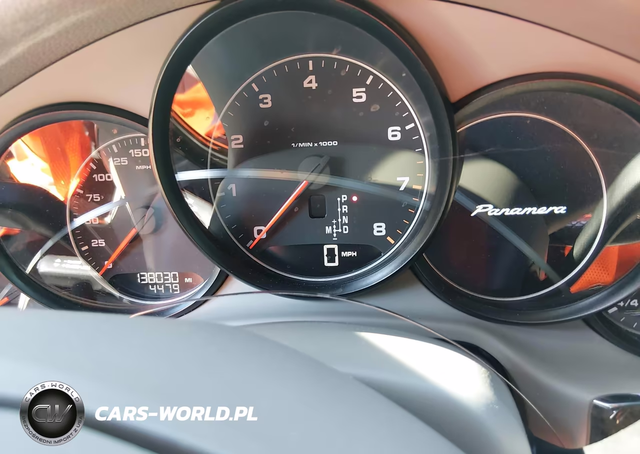 2011 Porsche Panamera 4 VIN:WP0AA2A70BL018203 - 7