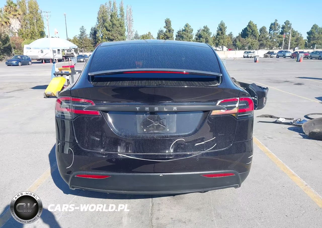 2016 Tesla Model X 60D-70D-75D-90D VIN:5YJXCAE23GF013164 - 17