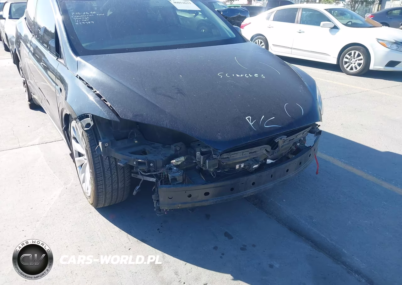 2016 Tesla Model X 60D-70D-75D-90D VIN:5YJXCAE23GF013164 - 6