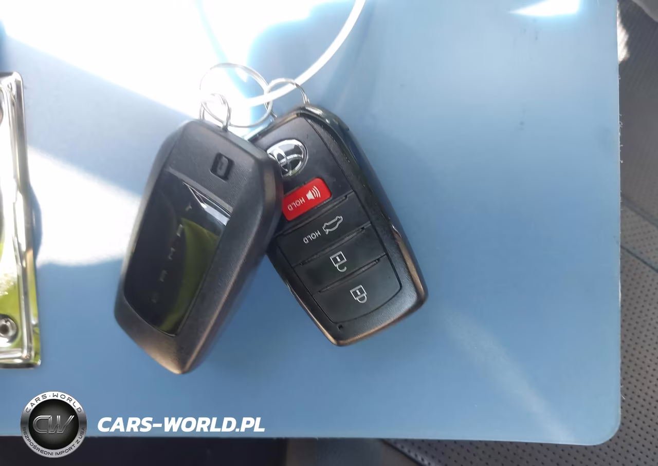 2026 Toyota Camry Xle VIN:4T1DAACK2TU317515 - 11