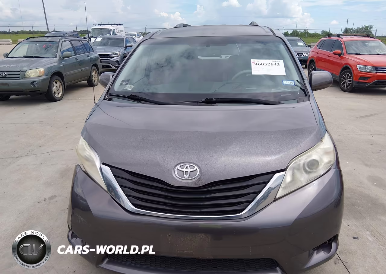 2014 Toyota Sienna Le V6 8 Passenger VIN:5TDKK3DC0ES426266 - 12
