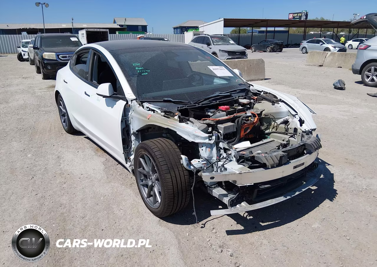2021 Tesla Model 3 Standard Range Plus Rear-Wheel Drive