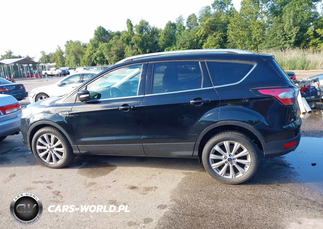 2017 Ford Escape Titanium VIN:1FMCU9JD5HUD47735 - 14