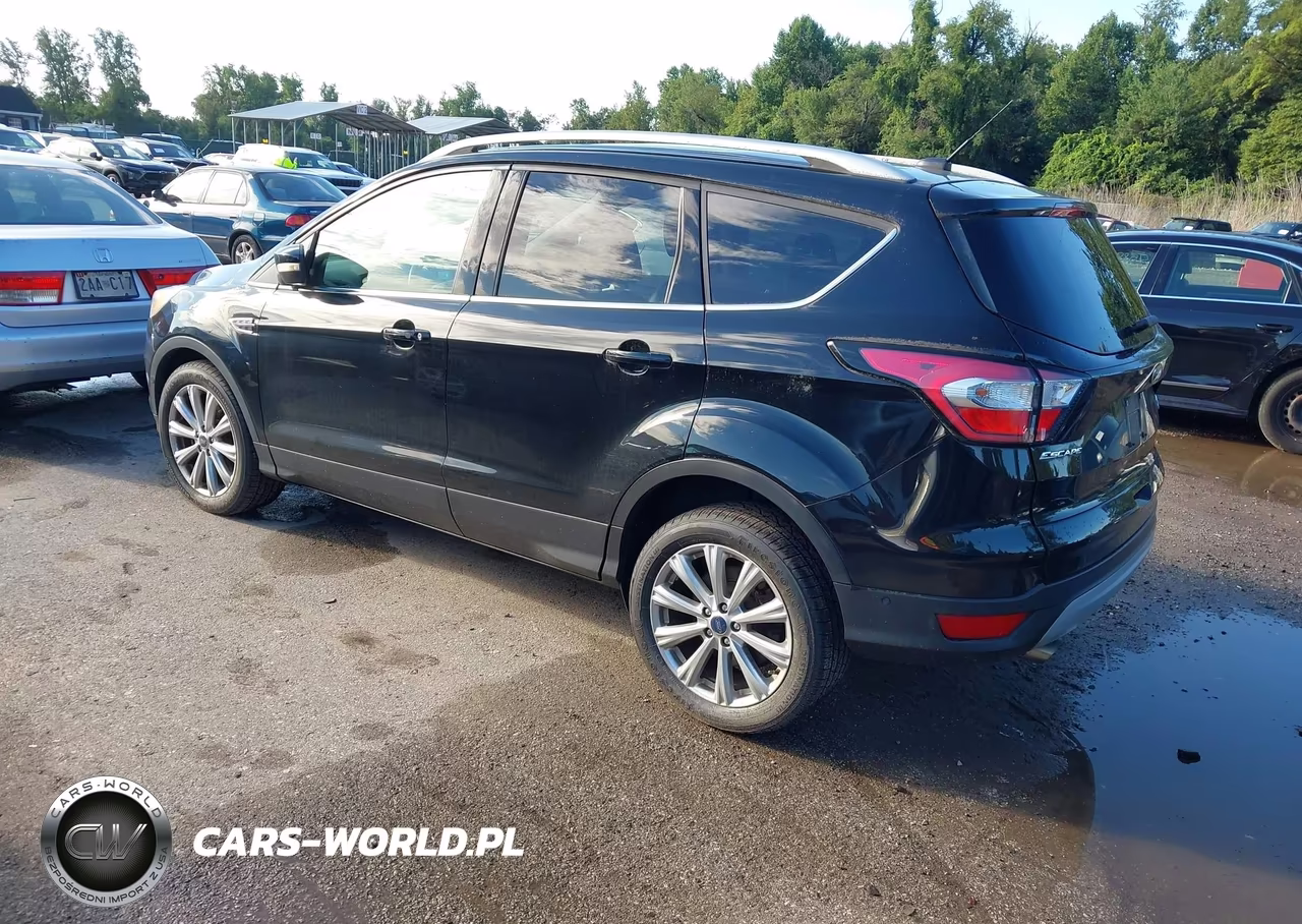 2017 Ford Escape Titanium VIN:1FMCU9JD5HUD47735 - 3