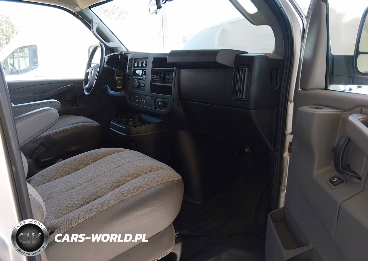 2018 Chevrolet Express 2500 Ls VIN:1GAWGEFG3J1273204 - 5