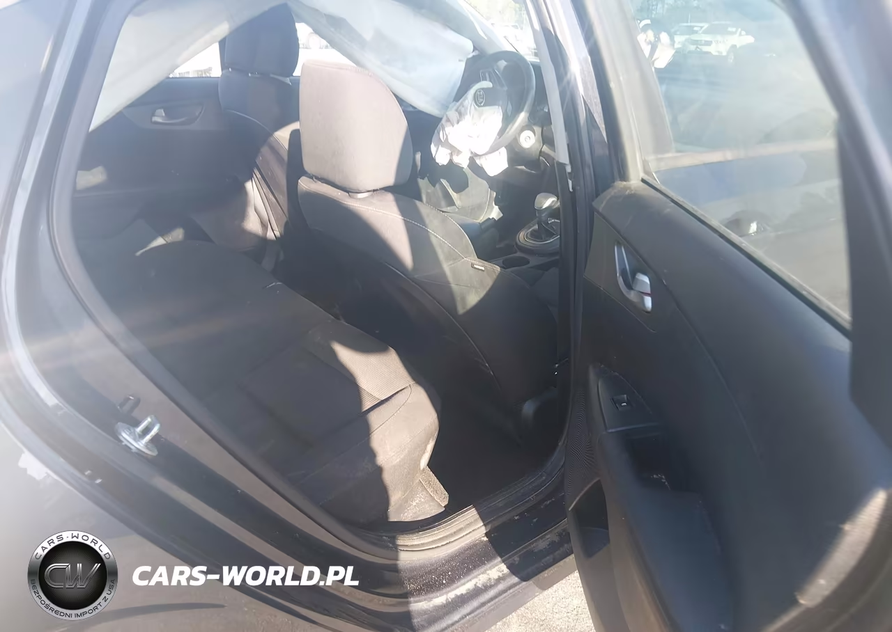 2019 Kia Forte Fe VIN:3KPF24AD9KE076131 - 8