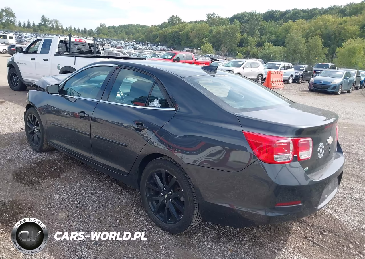 2015 Chevrolet Malibu 2Lt VIN:1G11D5SL9FF203948 - 3