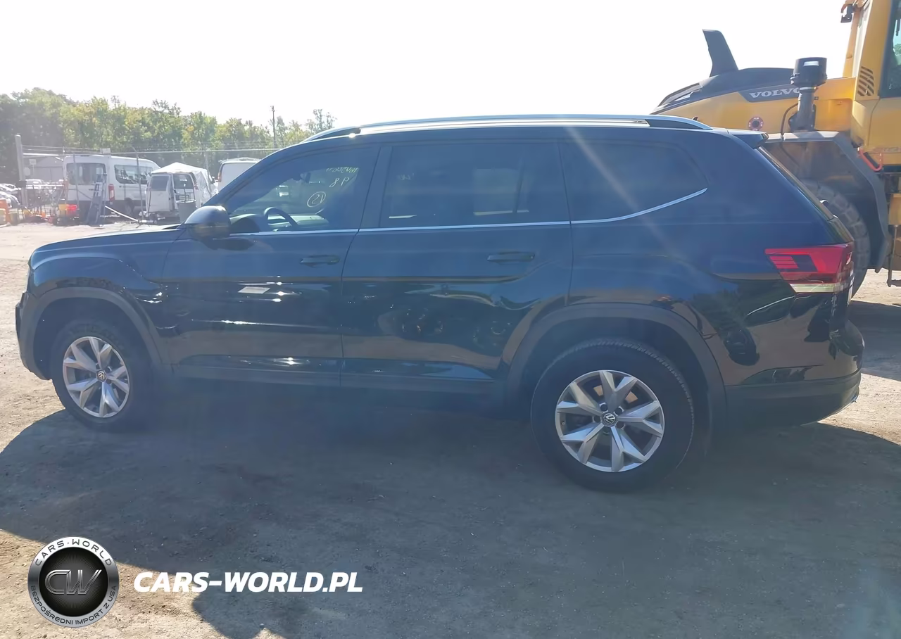2019 Volkswagen Atlas 3.6L V6 S VIN:1V2GR2CA9KC608362 - 14