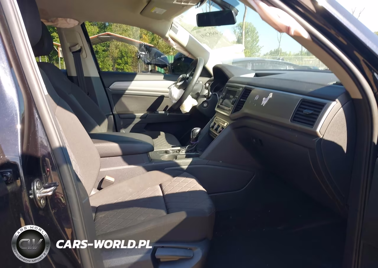 2019 Volkswagen Atlas 3.6L V6 S VIN:1V2GR2CA9KC608362 - 5