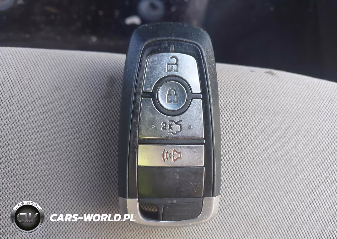 2017 Ford Fusion S VIN:3FA6P0G75HR337094 - 11