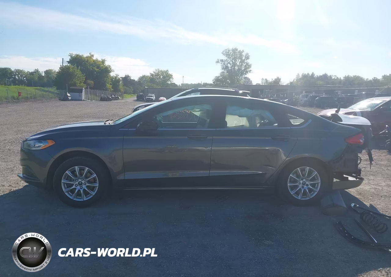 2017 Ford Fusion S VIN:3FA6P0G75HR337094 - 14