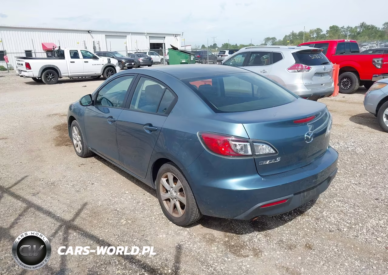 2011 Mazda Mazda3 I Touring VIN:JM1BL1VG8B1360108 - 3