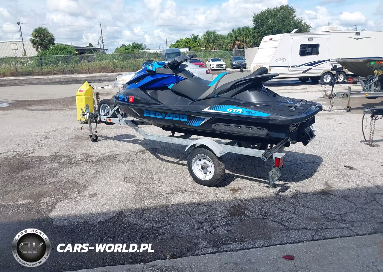 2017 Seadoo Other VIN:YDV47413C717 - 3