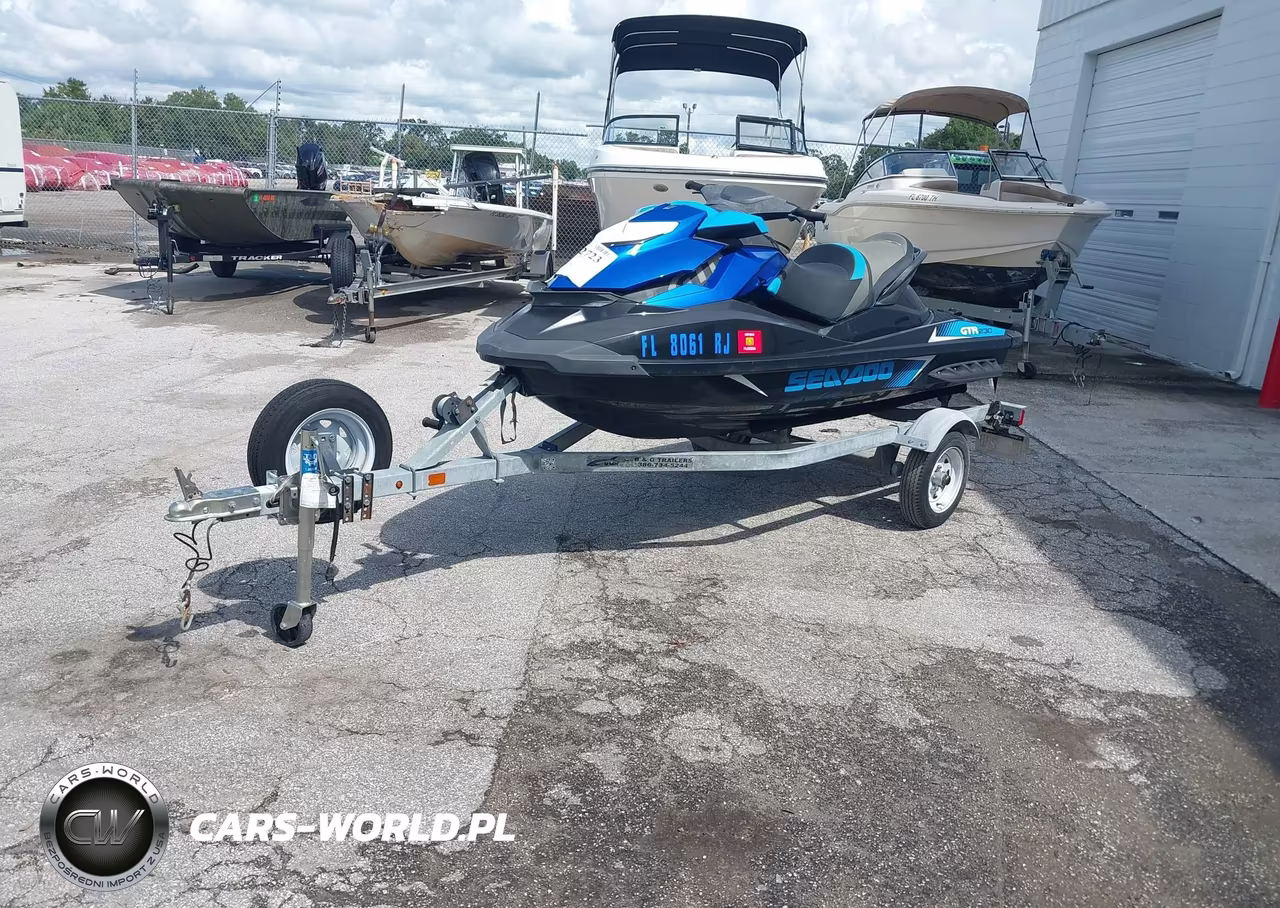 2017 Seadoo Other VIN:YDV47413C717 - 4