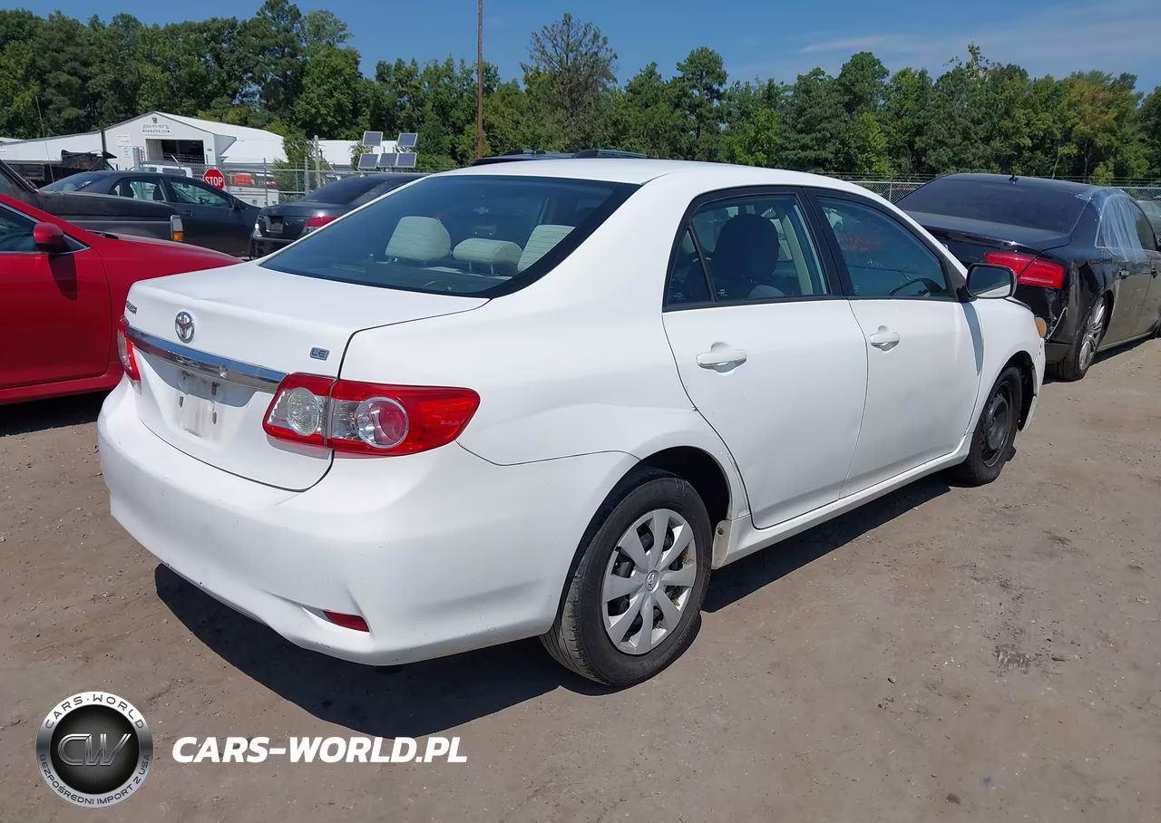 2011 Toyota Corolla Le VIN:2T1BU4EE7BC731770 - 4