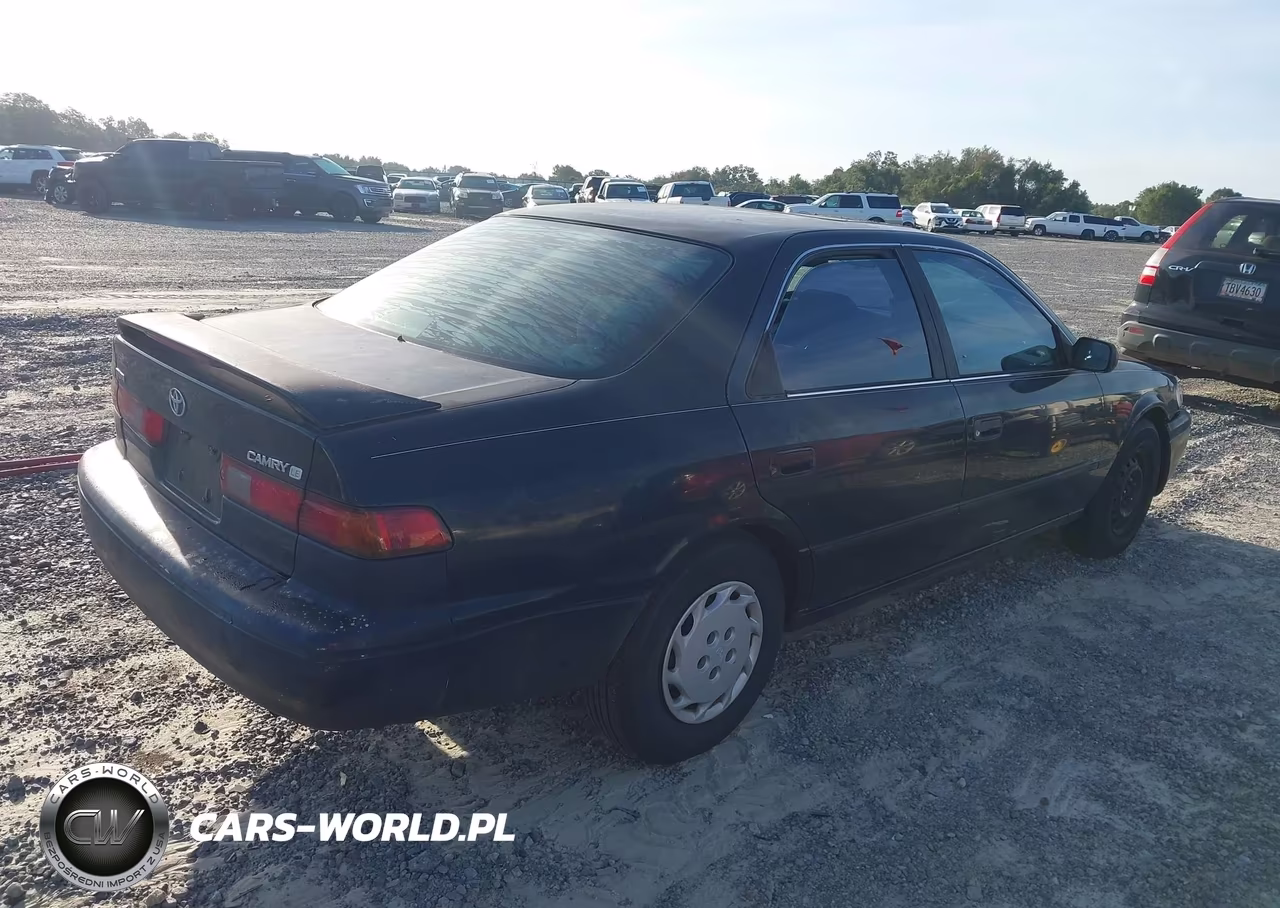 1997 Toyota Camry Le VIN:4T1BG22K1VU808657 - 4