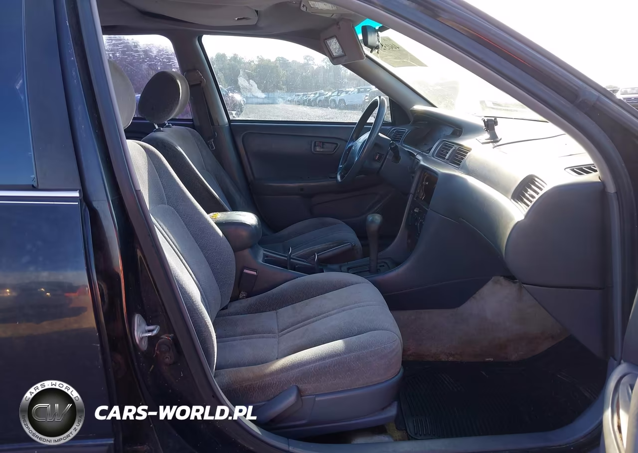 1997 Toyota Camry Le VIN:4T1BG22K1VU808657 - 5