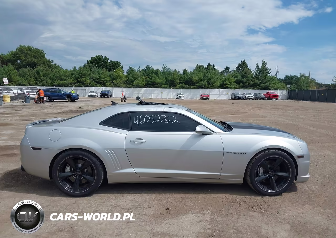 2010 Chevrolet Camaro 2Ss VIN:2G1FT1EW1A9185910 - 13