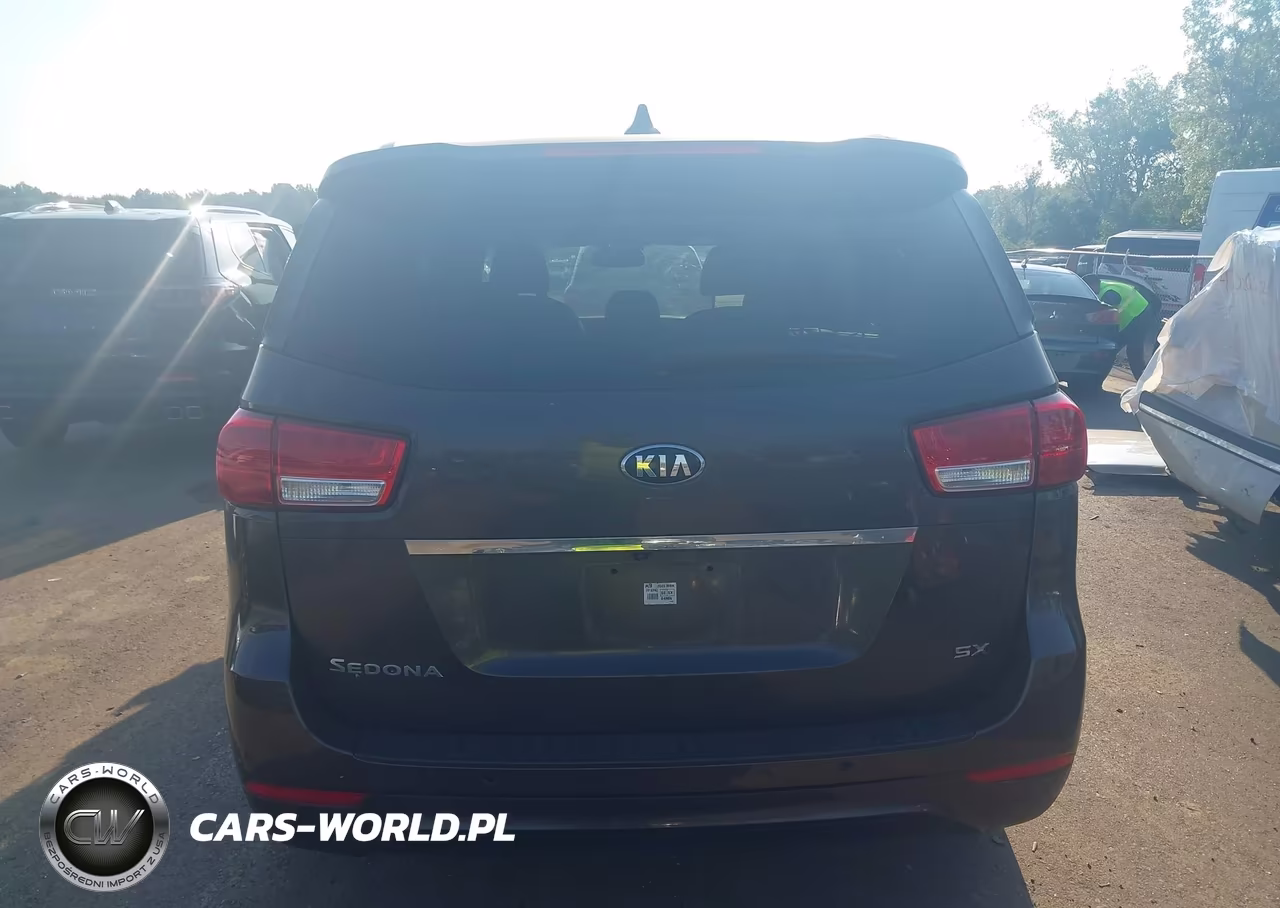 2015 Kia Sedona Sx VIN:KNDMC5C13F6038855 - 16