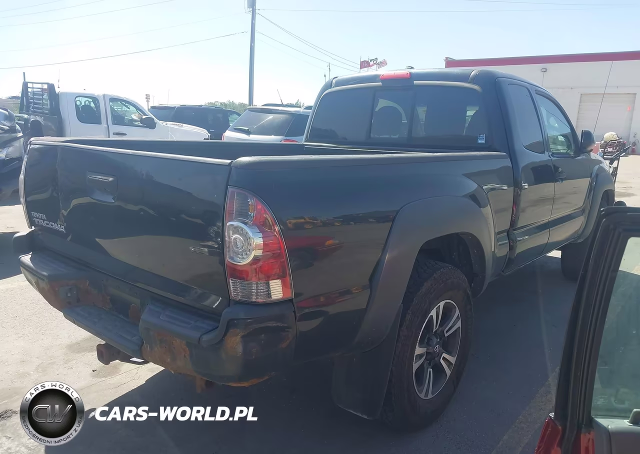 2009 Toyota Tacoma VIN:5TEUX42N79Z606504 - 4