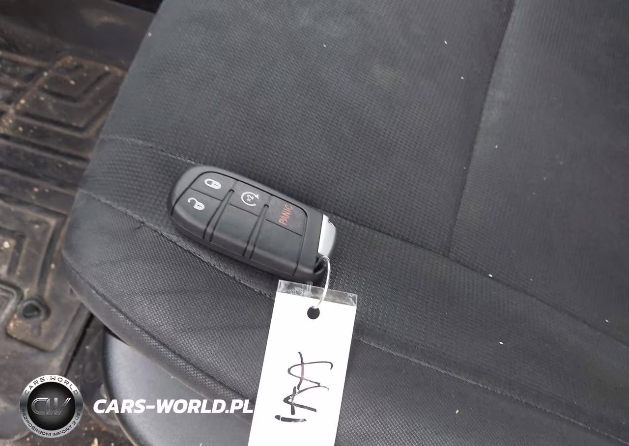 2014 Jeep Grand Cherokee Laredo VIN:1C4RJFAG0EC270144 - 11