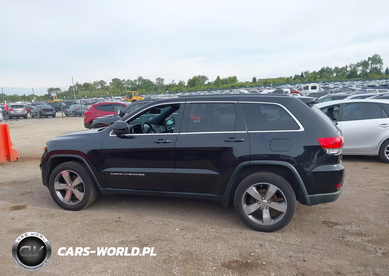 2014 Jeep Grand Cherokee Laredo VIN:1C4RJFAG0EC270144 - 14