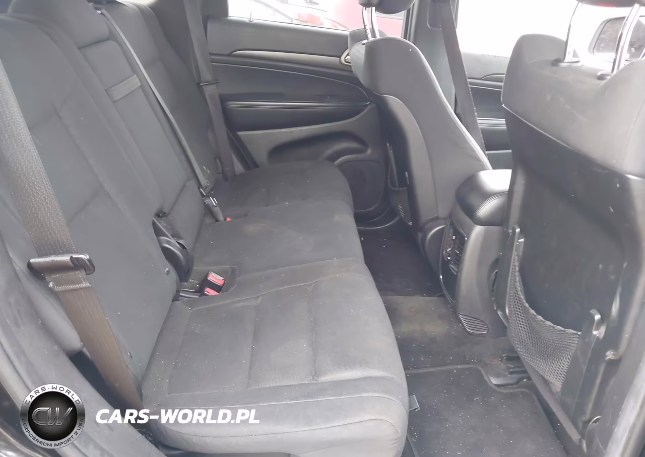 2014 Jeep Grand Cherokee Laredo VIN:1C4RJFAG0EC270144 - 8