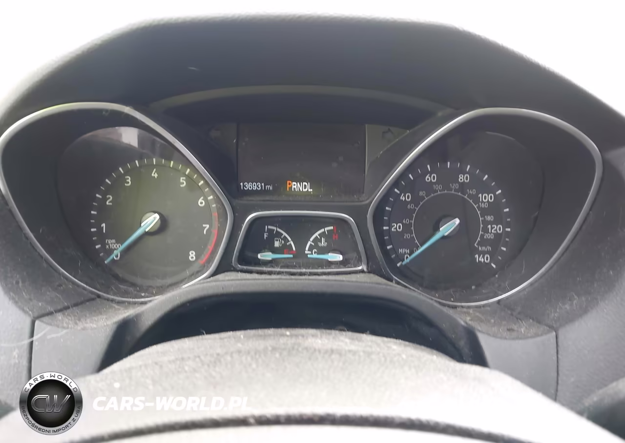 2018 Ford Focus Se VIN:1FADP3F25JL245583 - 7