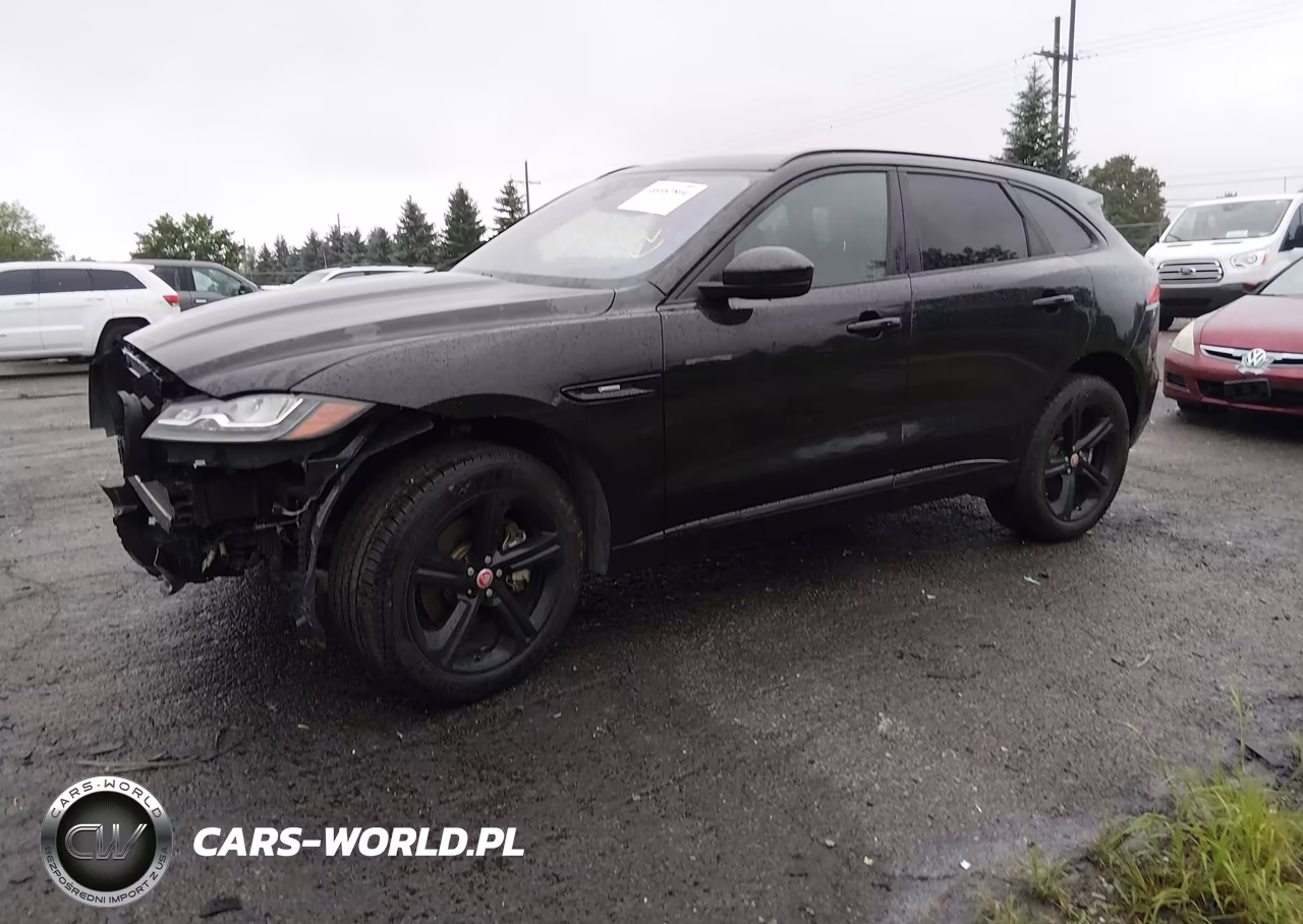 2017 Jaguar F-Pace R - Sport VIN:SADCL2BV0HA495108 - 2