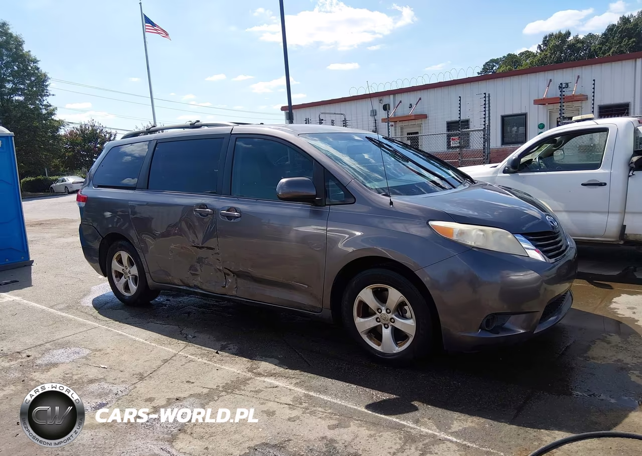 2012 Toyota Sienna Le V6 8 Passenger VIN:5TDKK3DC2CS263178 - 13