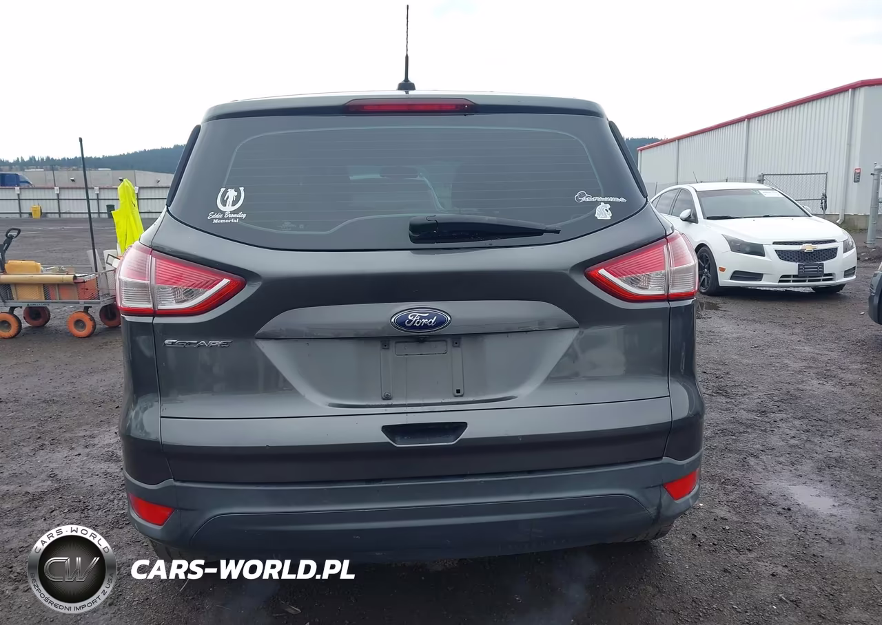 2015 Ford Escape S VIN:1FMCU0F72FUB31935 - 17