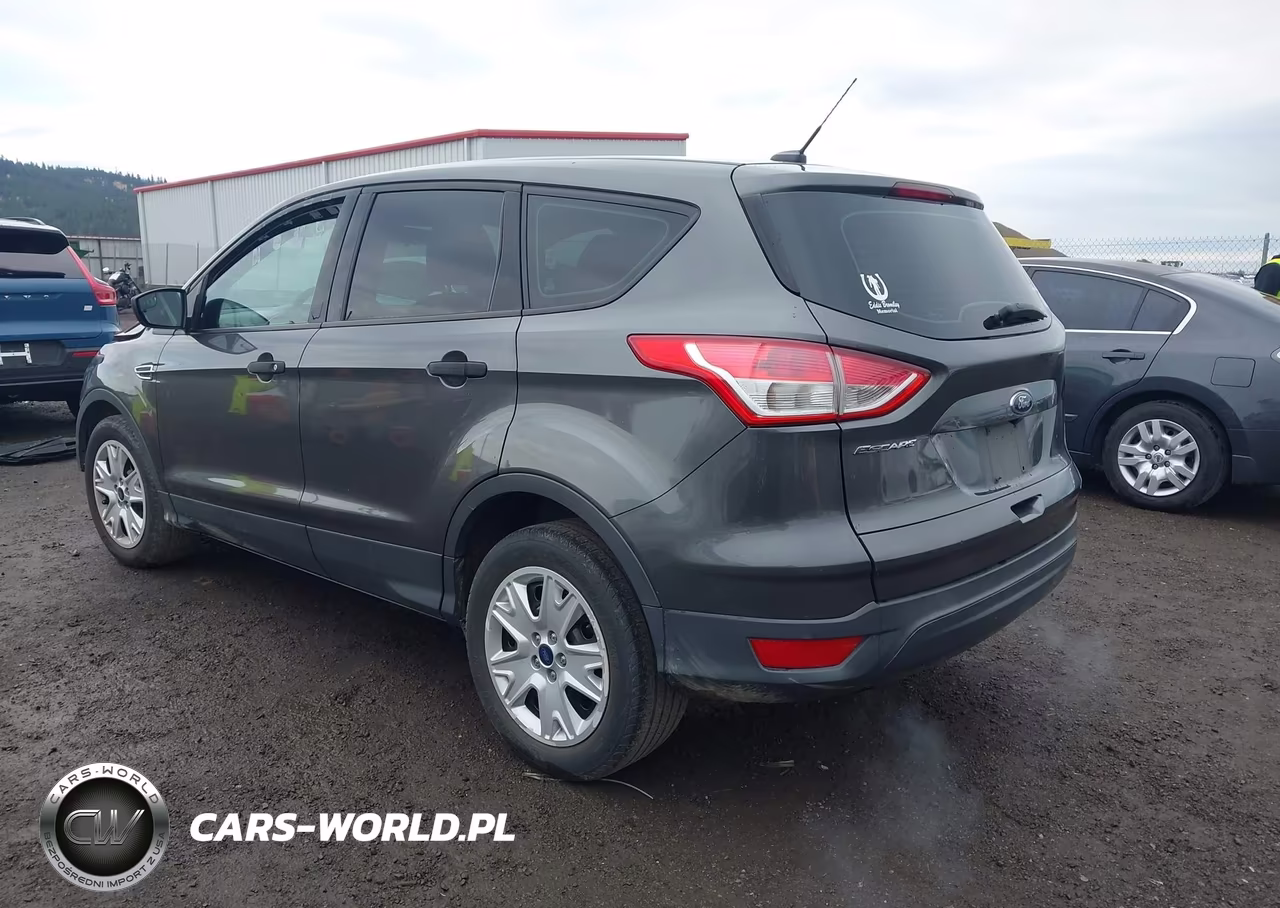 2015 Ford Escape S VIN:1FMCU0F72FUB31935 - 3