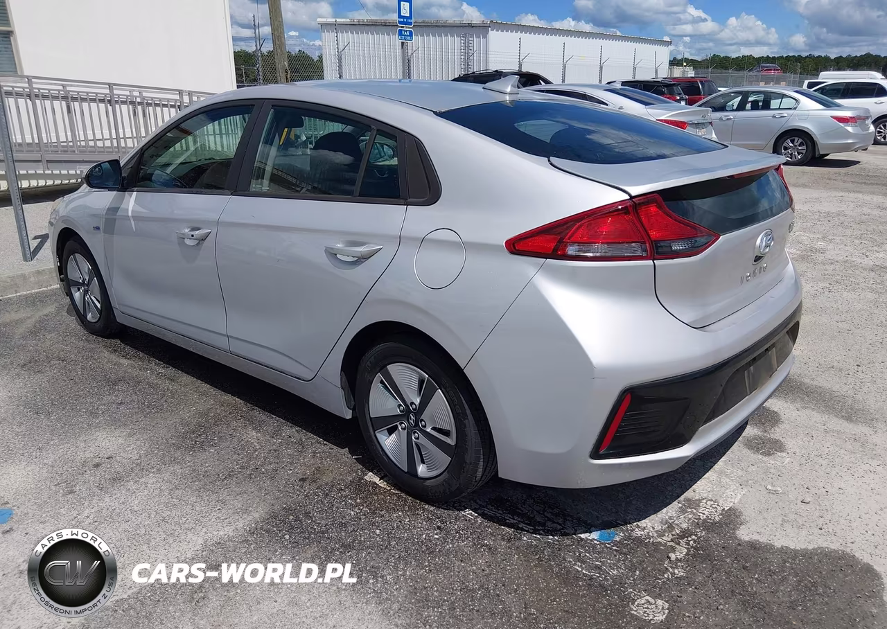 2019 Hyundai Ioniq Hybrid Blue VIN:KMHC65LC9KU155944 - 3