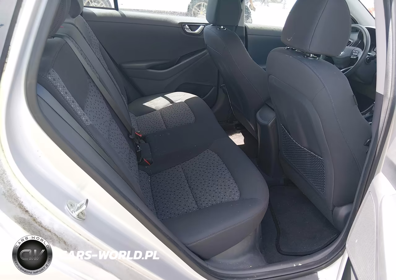 2019 Hyundai Ioniq Hybrid Blue VIN:KMHC65LC9KU155944 - 8