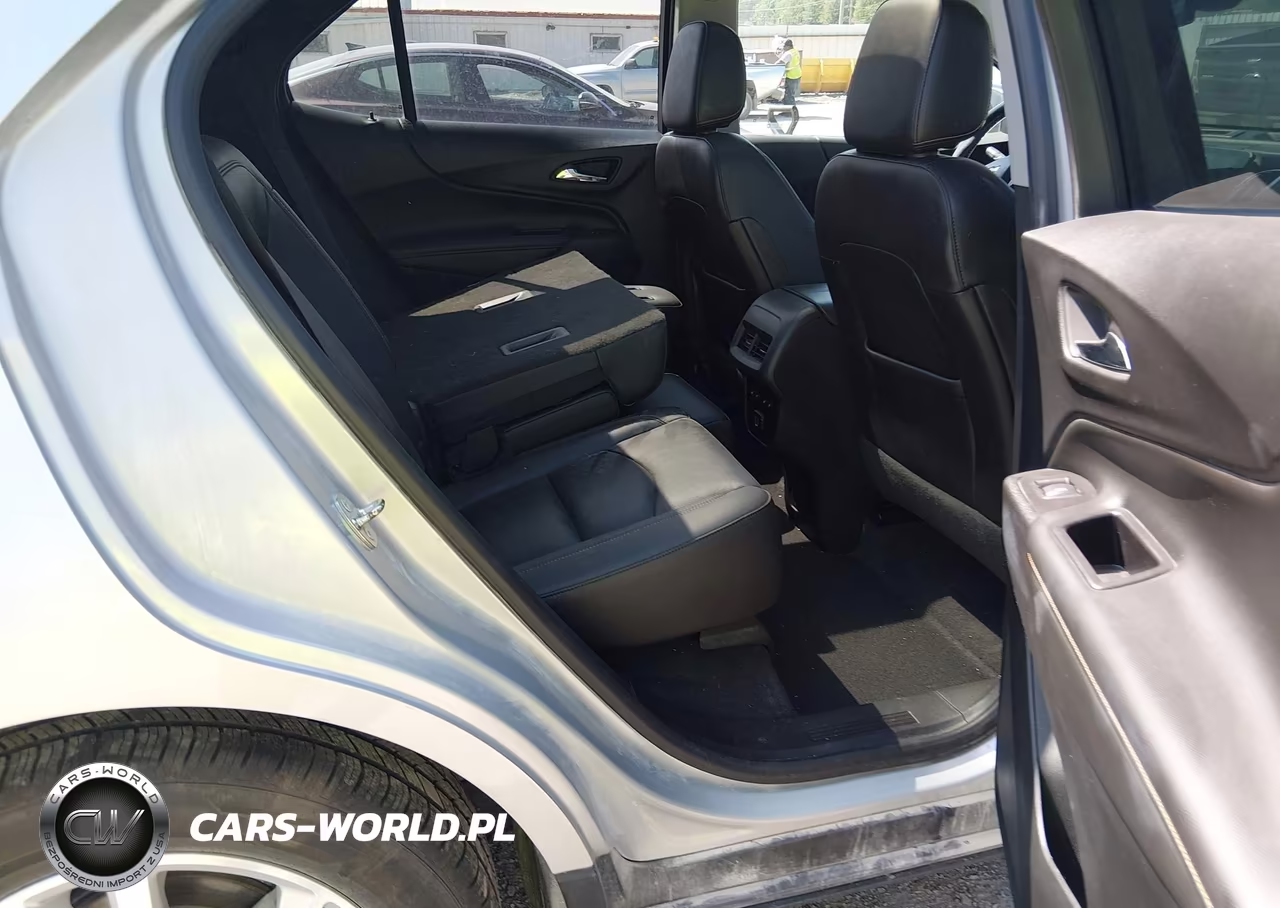 2019 Chevrolet Equinox Premier VIN:2GNAXXEV3K6235037 - 8
