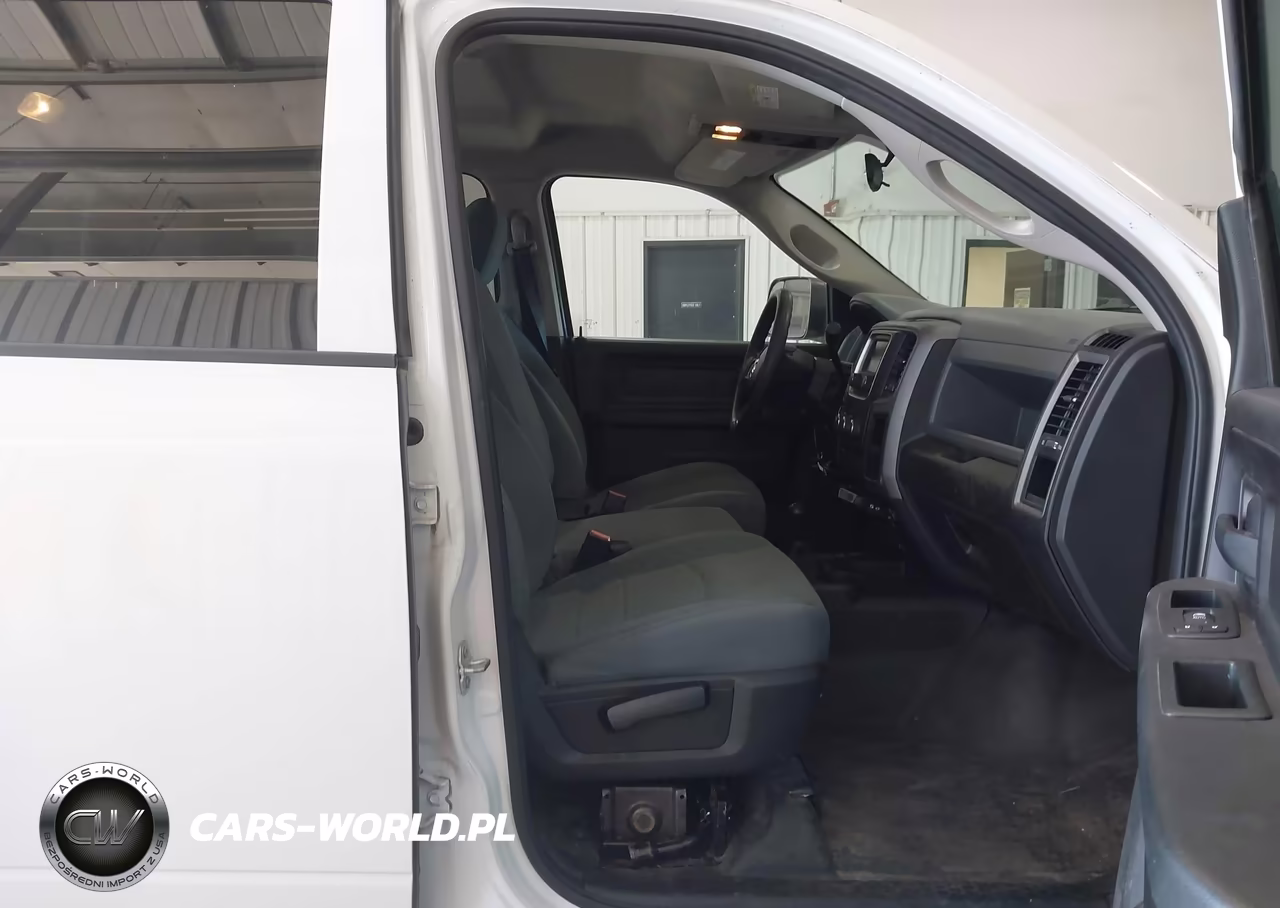 2017 Ram 3500 Tradesman 4X4 8' Box VIN:3C63R3GL9HG711229 - 5