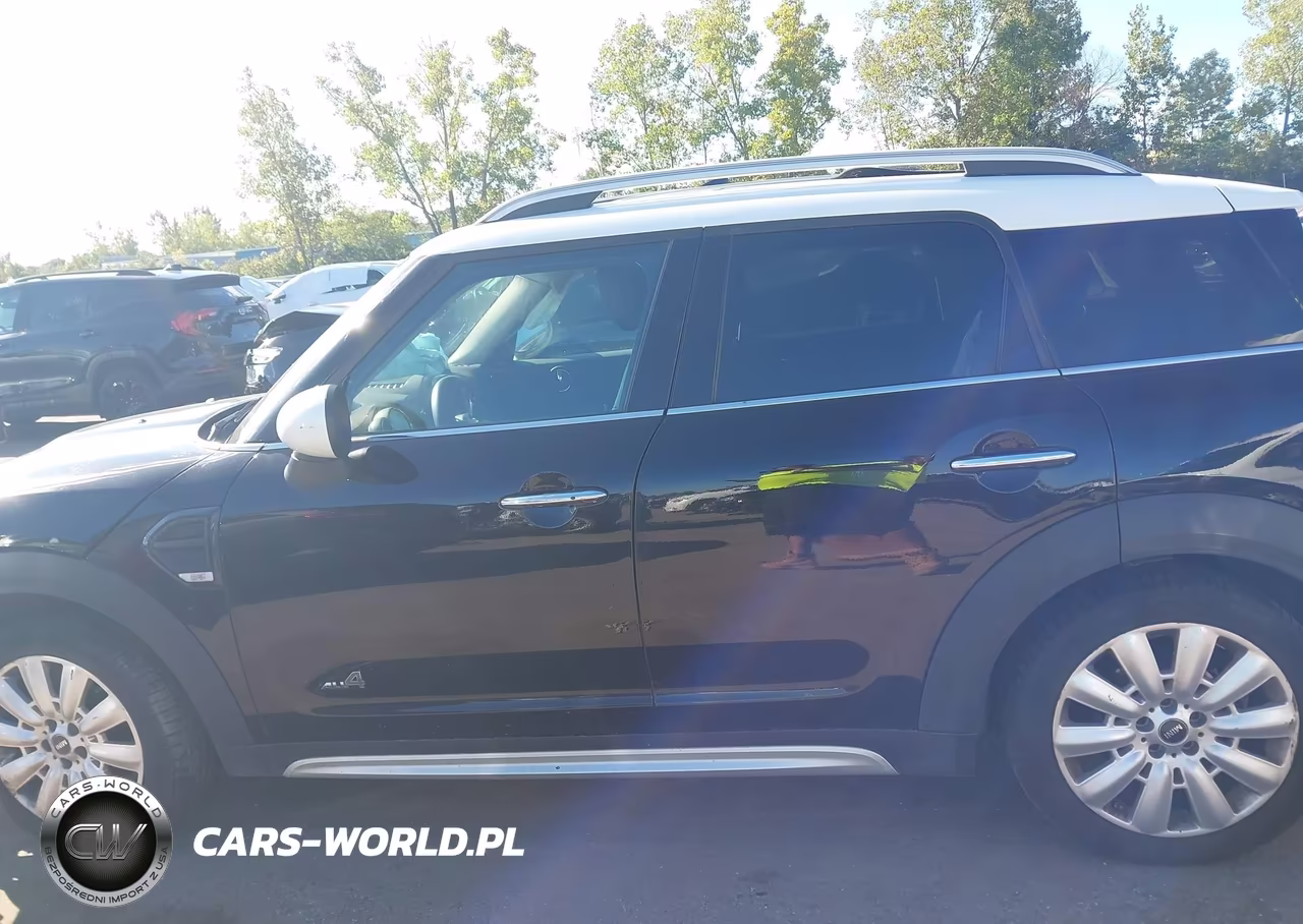 2017 Mini Countryman Cooper VIN:WMZYV5C32H3C02374 - 14