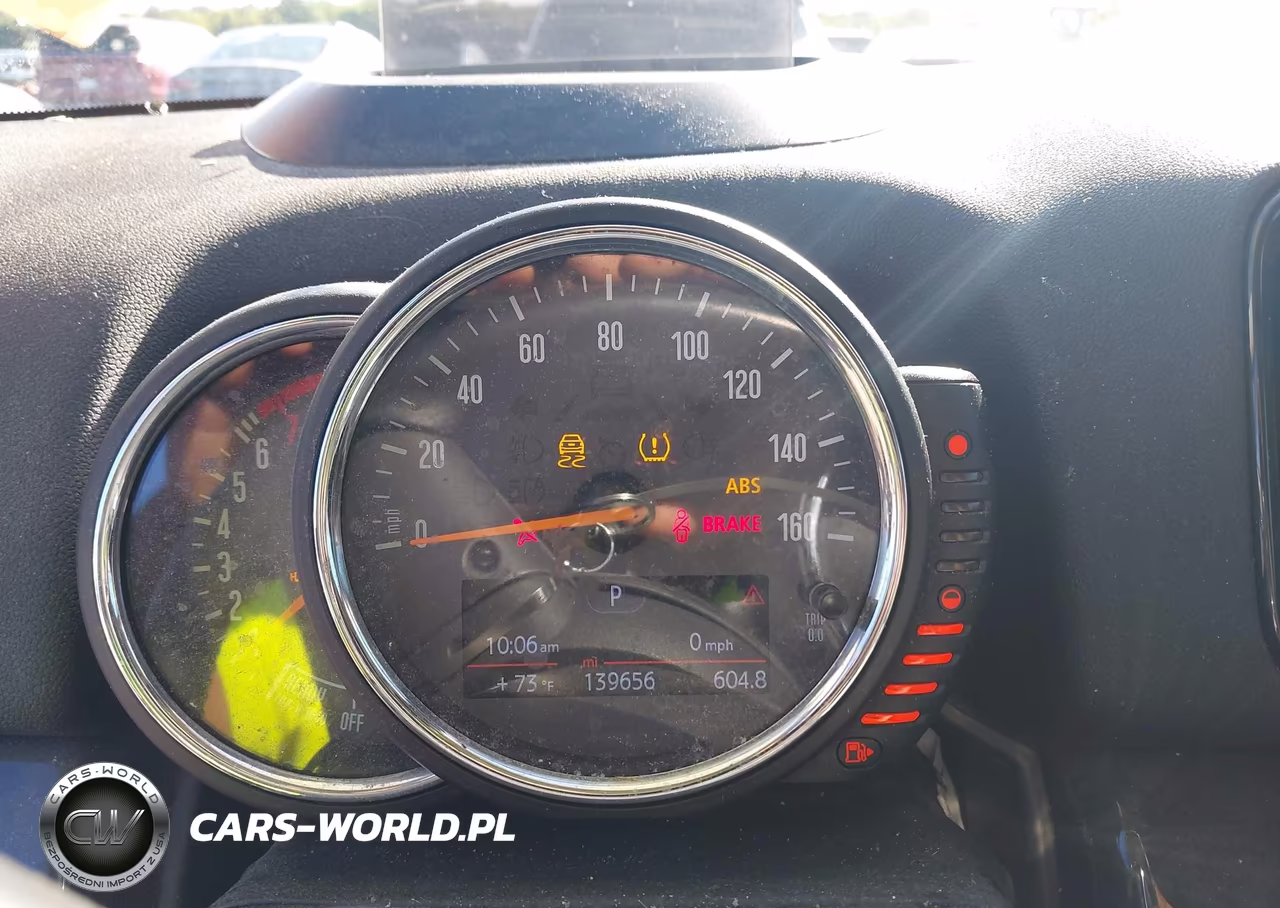 2017 Mini Countryman Cooper VIN:WMZYV5C32H3C02374 - 7
