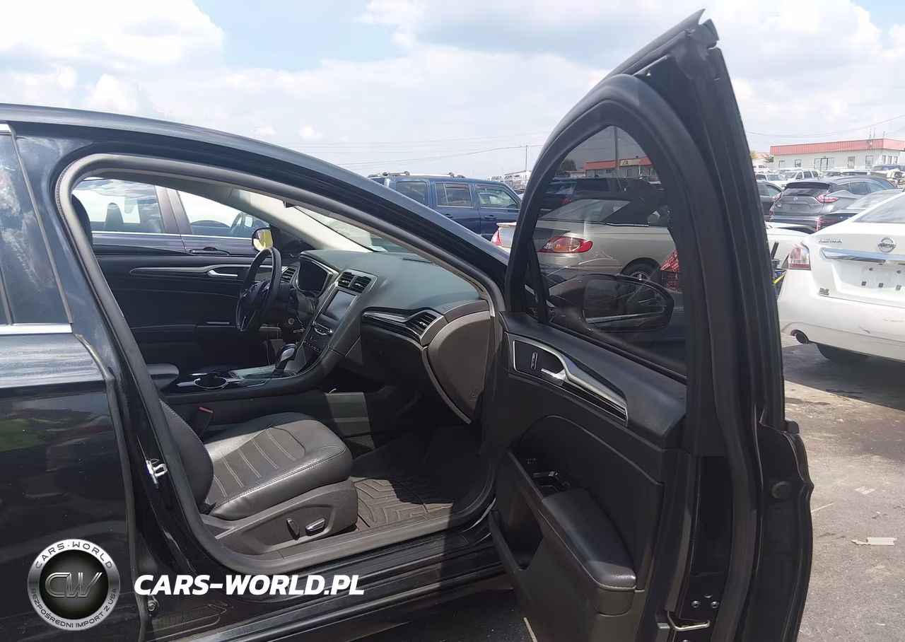 2014 Ford Fusion Se VIN:1FA6P0HD0E5384312 - 5