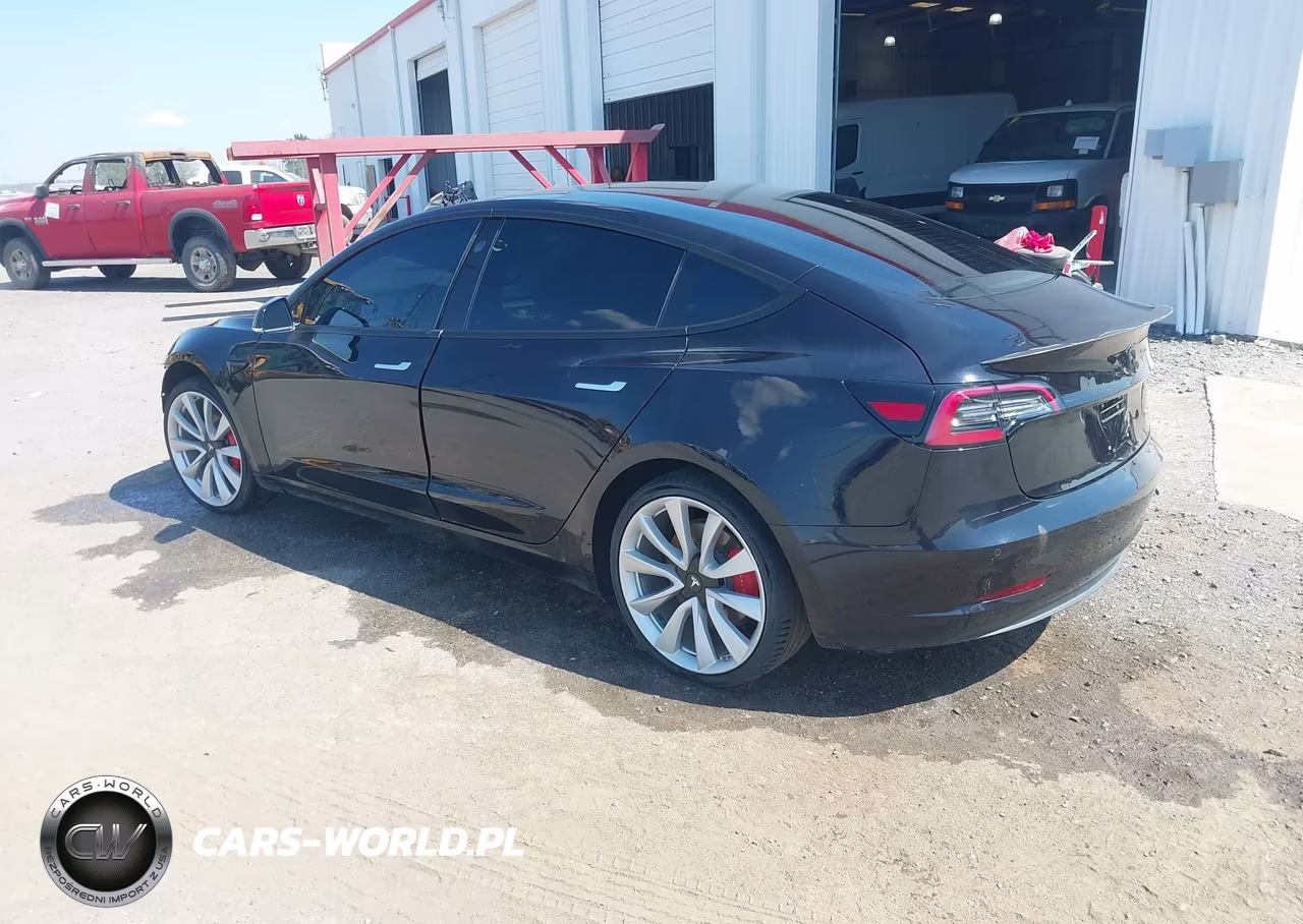 2018 Tesla Model 3 Long Range-Performance VIN:5YJ3E1EB7JF069690 - 3