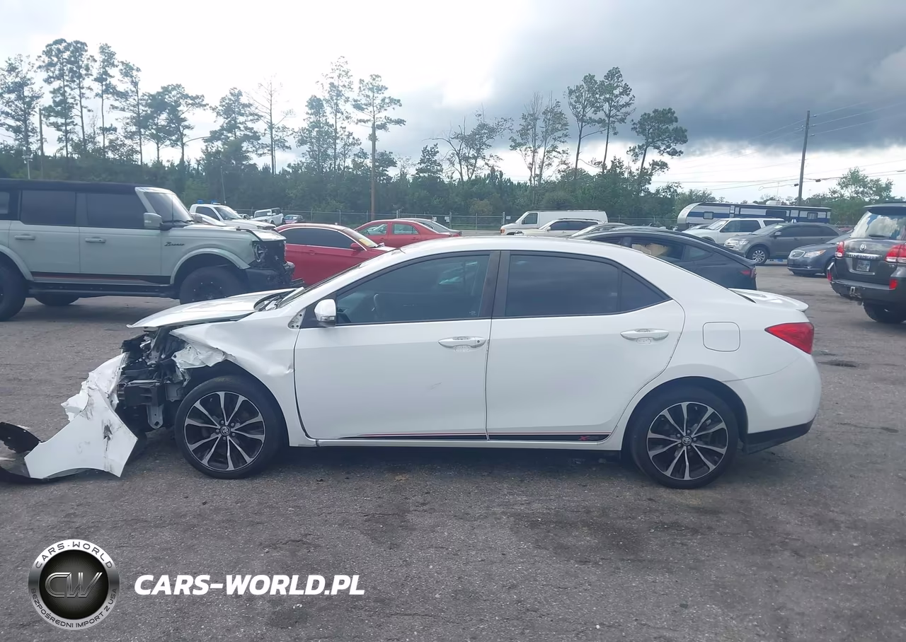 2017 Toyota Corolla Se VIN:2T1BURHE0HC881933 - 14