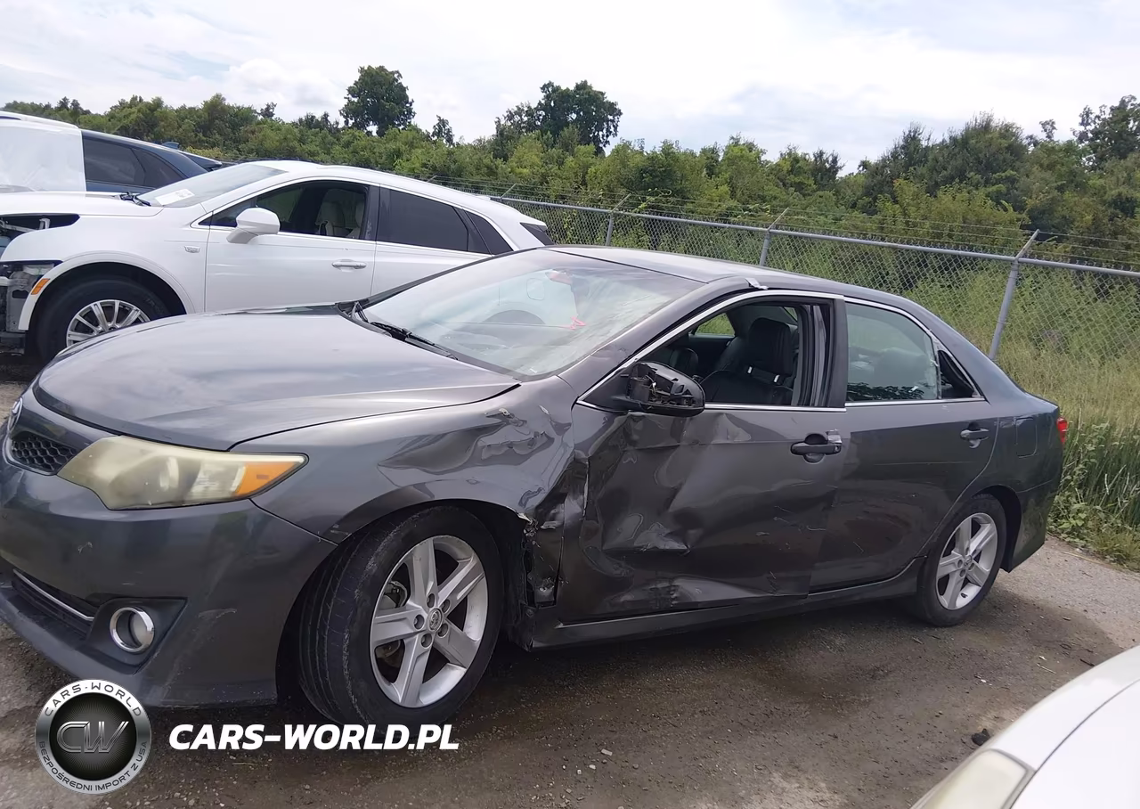 2014 Toyota Camry Se VIN:4T1BF1FK2EU405925 - 14
